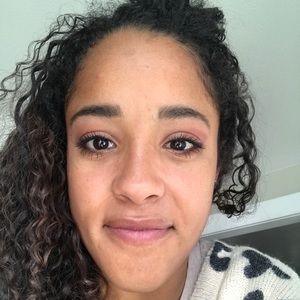 Meet your Posher, Sade